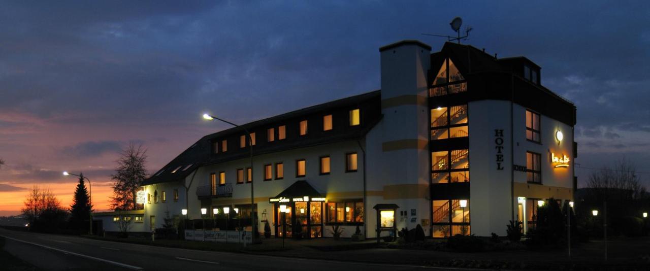 Hotel Schoos Fleringen Экстерьер фото